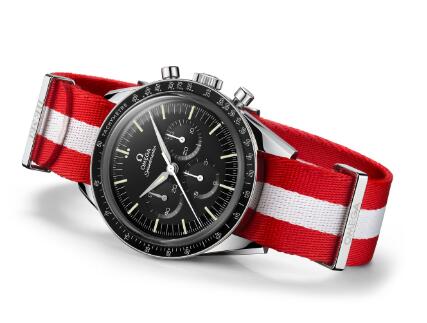 The Speedmaster has been favored by numerous watch lovers by the legendary story of moon landing.