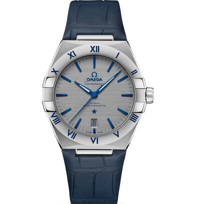 The new Omega Constellation for men is eye-catching and attractive.